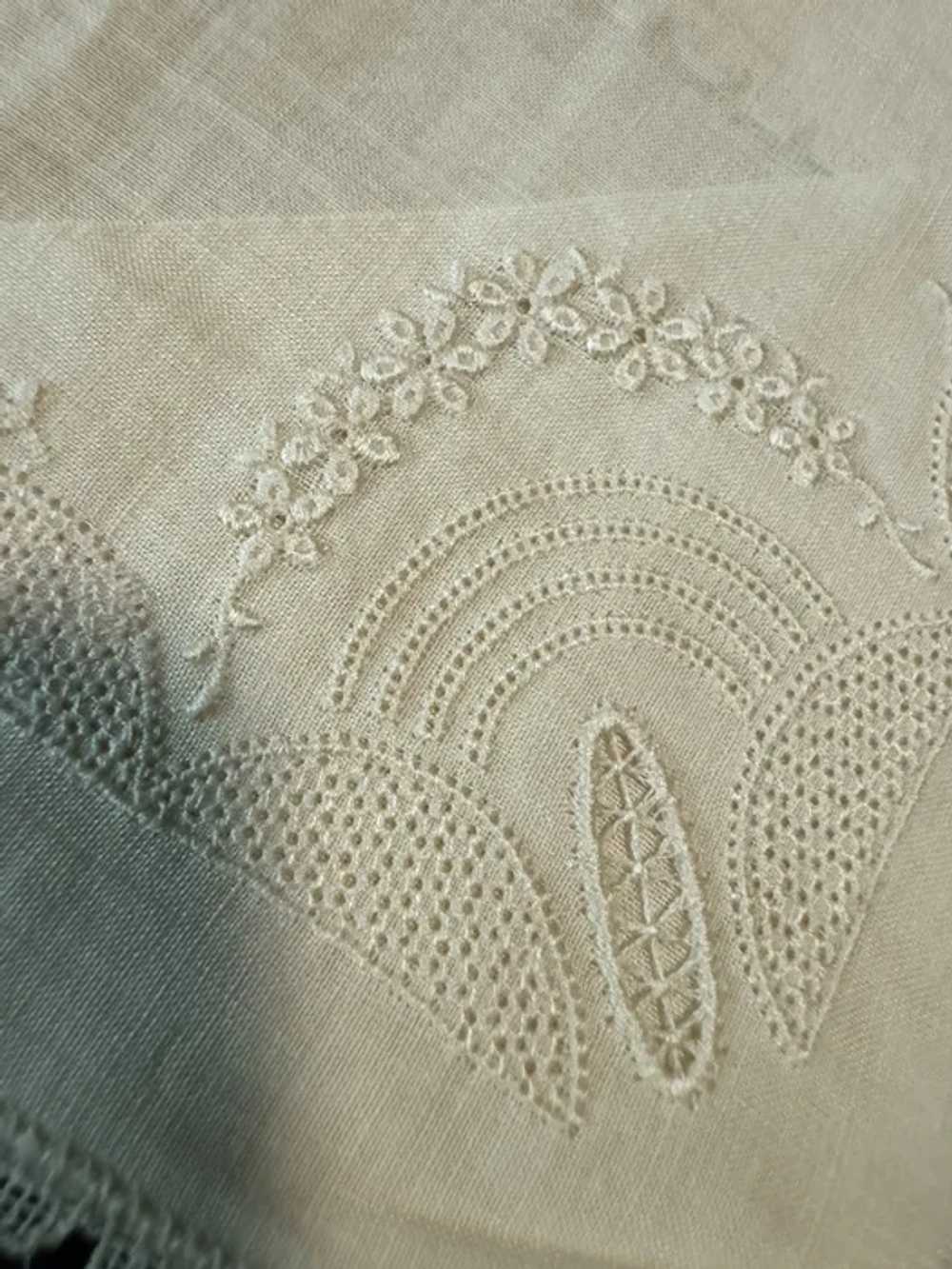 GORGEOUS Rare French Hanky,Original  Lace Handker… - image 3