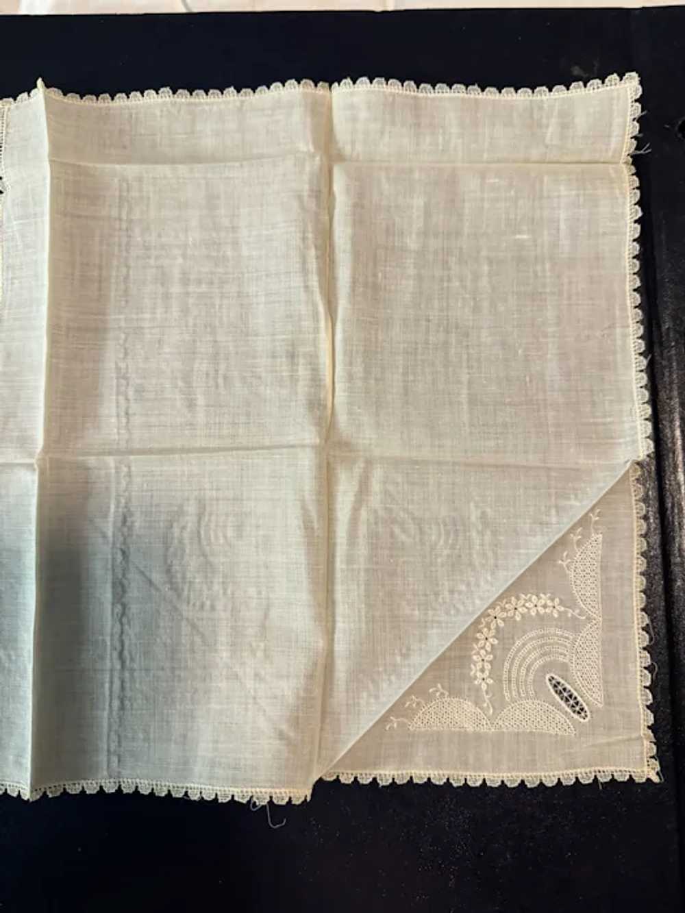 GORGEOUS Rare French Hanky,Original  Lace Handker… - image 6