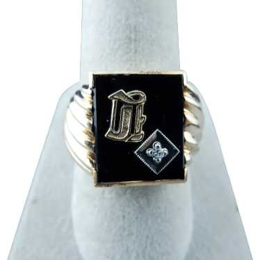 10k Yellow Gold and Black Onyx Signet Ring