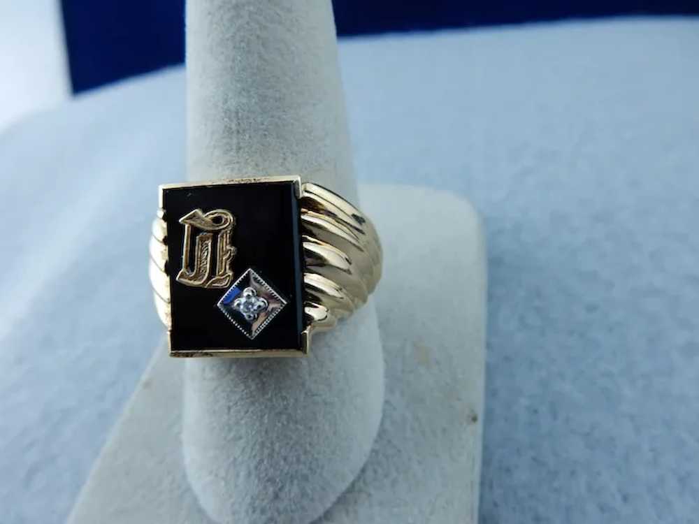 10k Yellow Gold and Black Onyx Signet Ring - image 3
