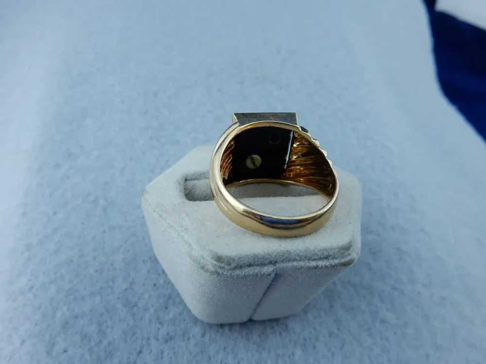 10k Yellow Gold and Black Onyx Signet Ring - image 7