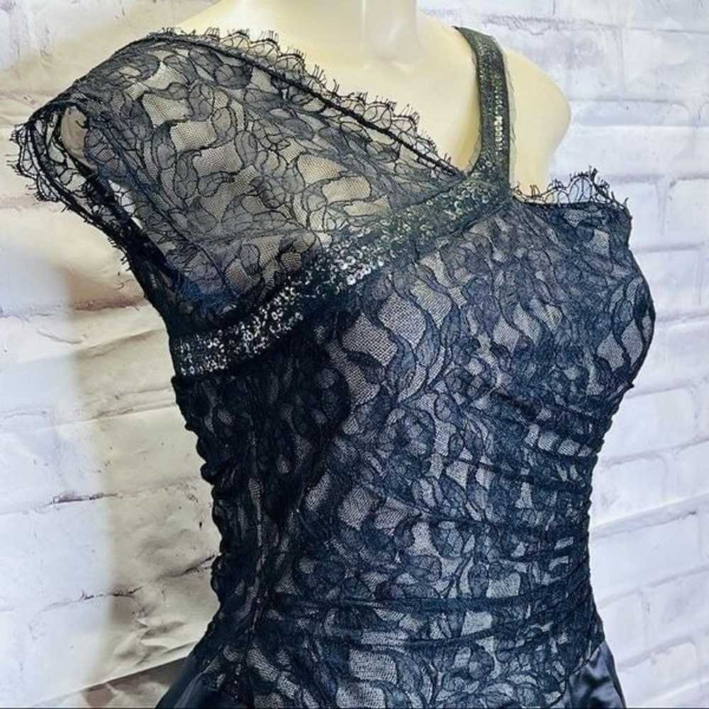 Bcbgmaxazria stunning lace/ Sequins Asymmetrical … - image 2