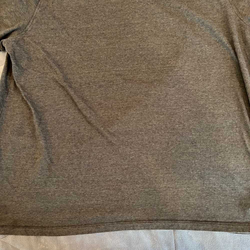 Old Navy Men's Shirt T-Shirt Size XXL - image 7
