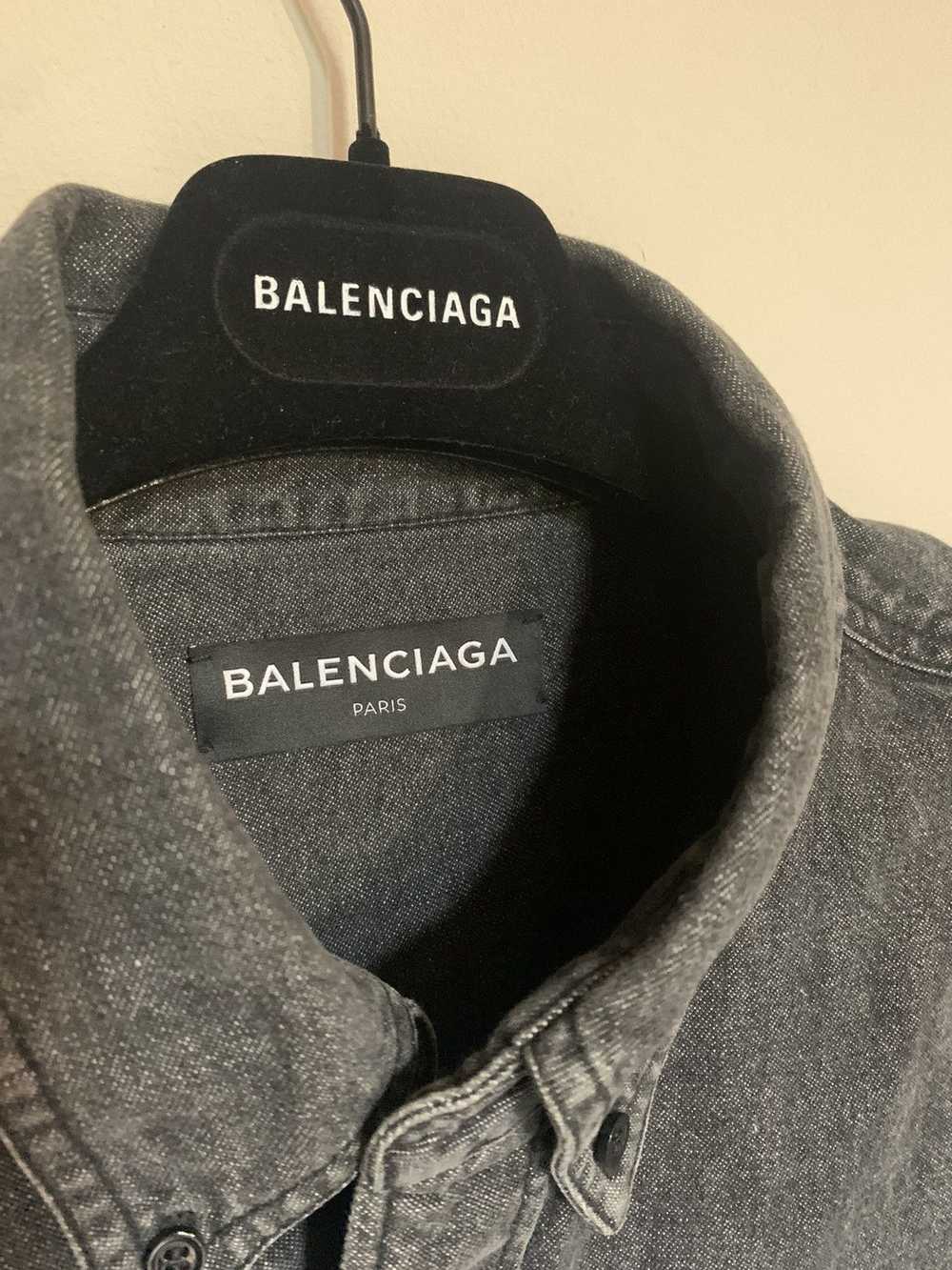 Balenciaga “Europe” Sleeveless Distressed denim s… - image 6