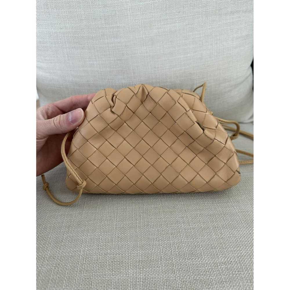 Bottega Veneta Pouch leather crossbody bag - image 7