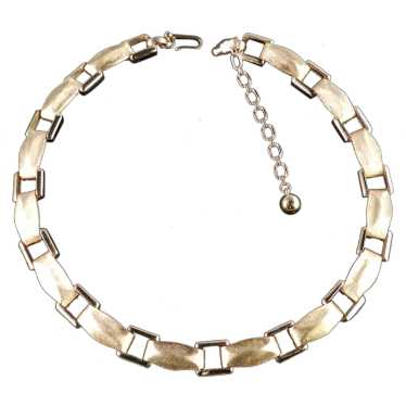 Trifari Mid-Century Ribbon Link Necklace - image 1