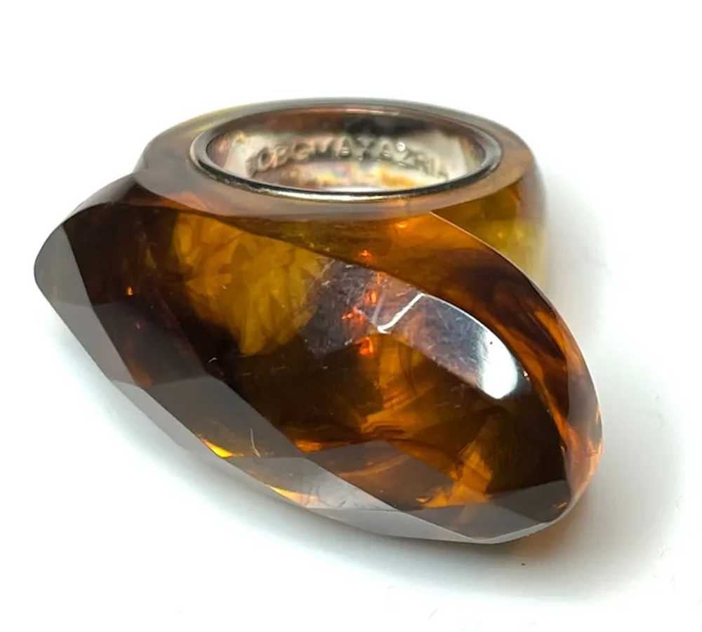 Vintage BCBG Maxazria Lucite Oversized Ring - image 4