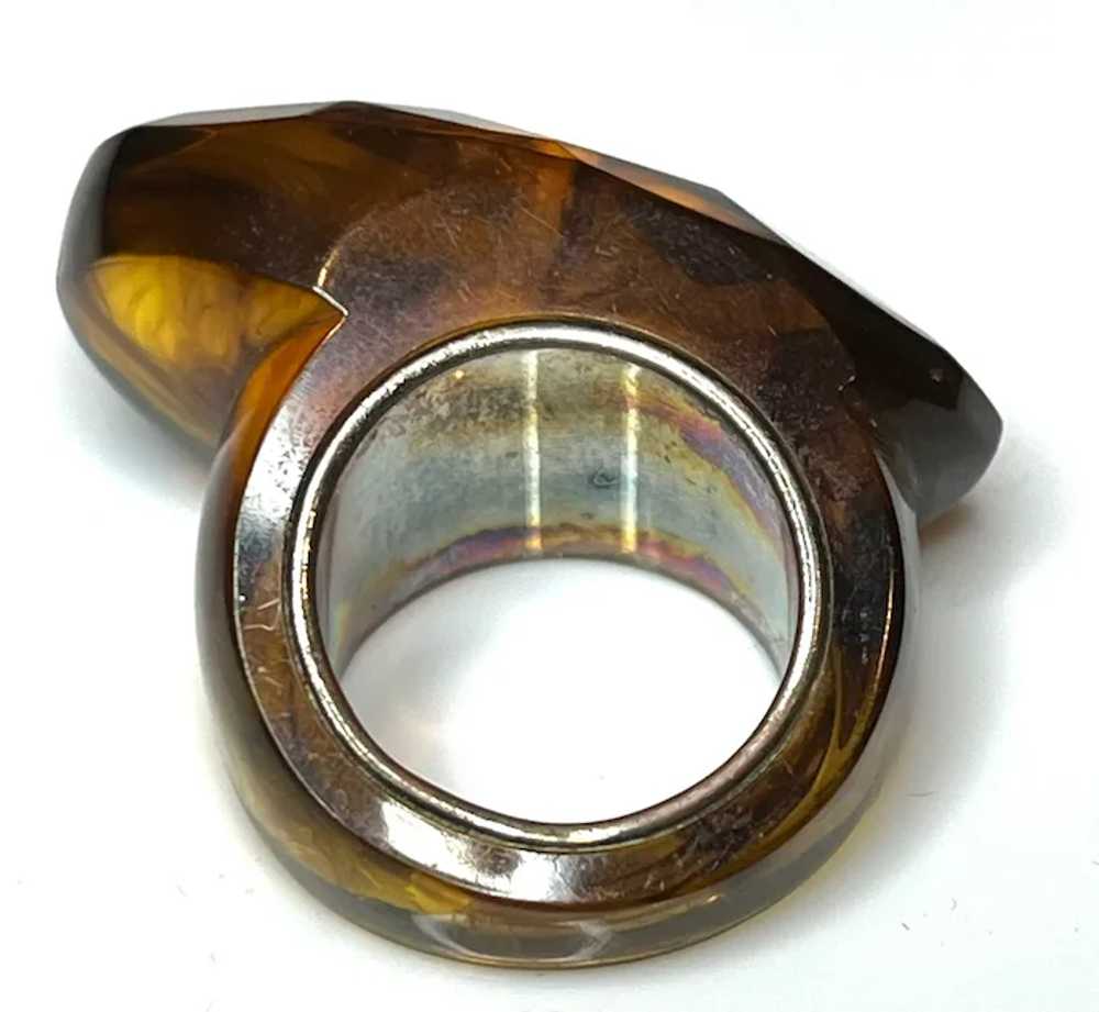 Vintage BCBG Maxazria Lucite Oversized Ring - image 5