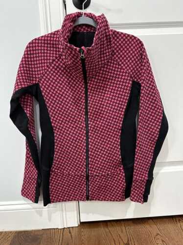 Lululemon Radiant Jacket Size 6 DDRU/BLK Berry Bl… - image 1