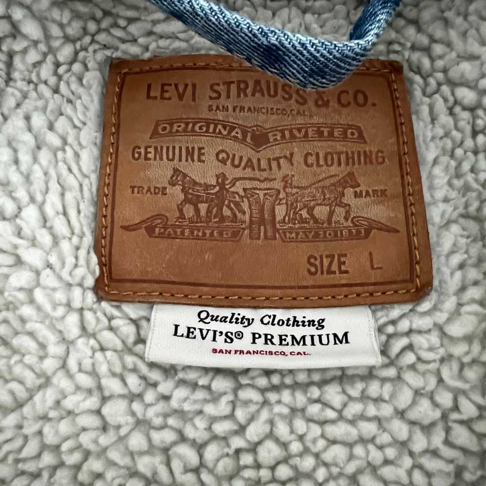 Levi’s Sherpa Denim Jacket - image 3