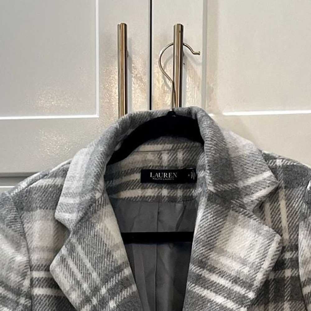 Beautiful Ralph Lauren coat - image 10