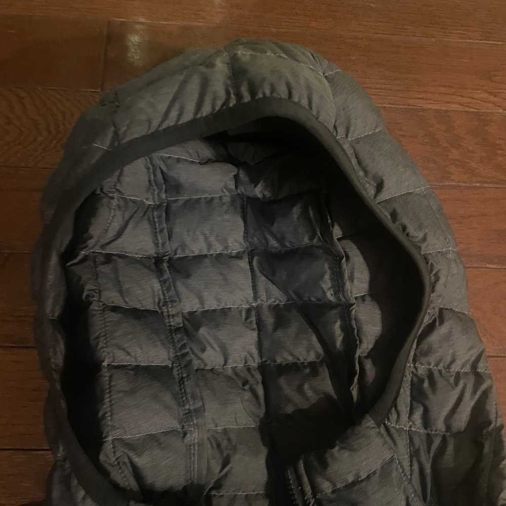 north face jacket - image 4