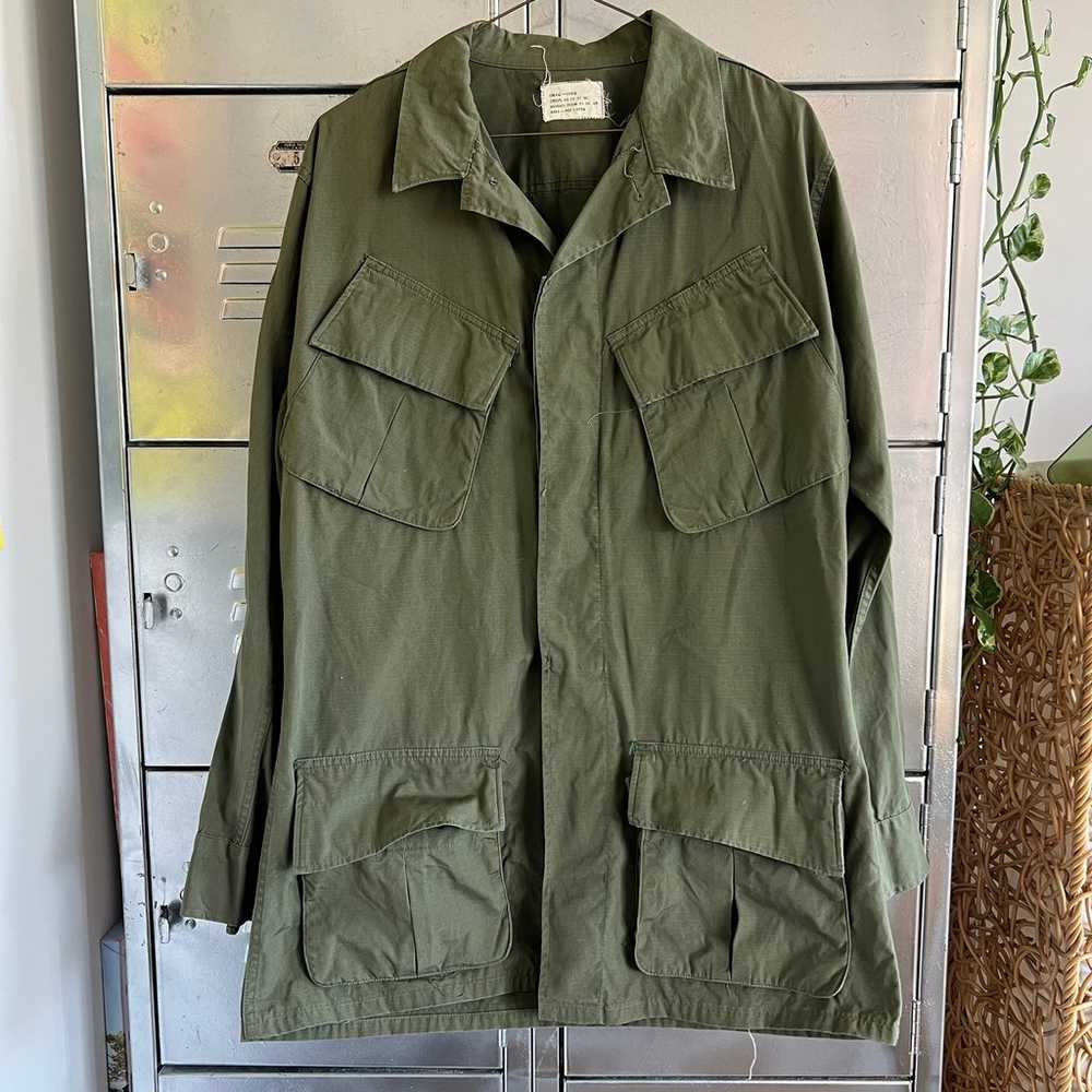 Vietnam War Deadstock Huge Tropical Jacket Large-… - image 1