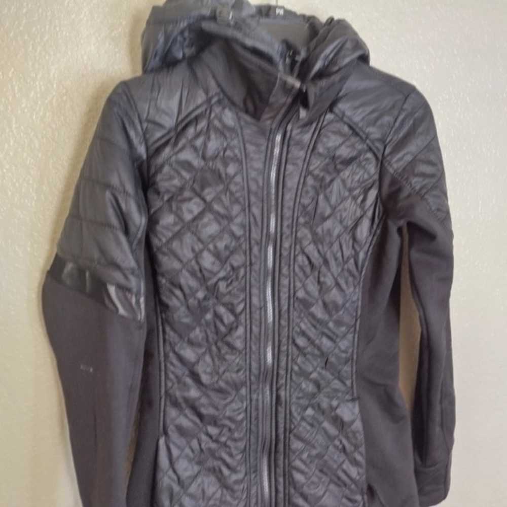 ATHLETA Rock Springs CYA quilted full zip Jacket … - image 10