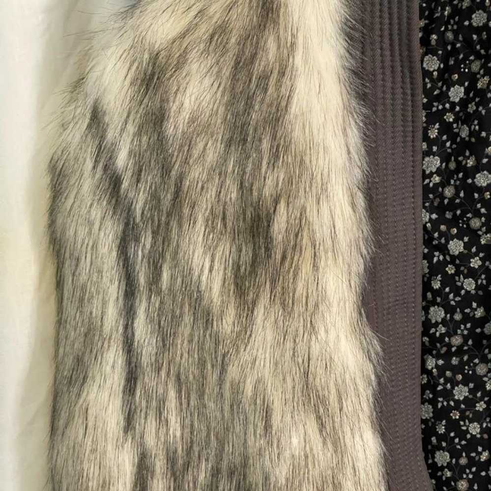 Rebecca Talylor Fab faux- fur vest ivory gray vest - image 6