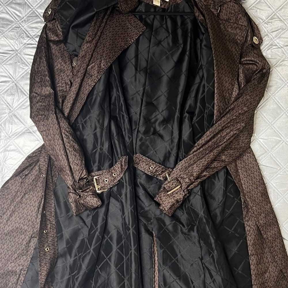 Michael Kors trench coat - image 5