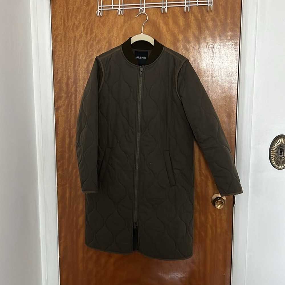 Madewell quilted long olive coat size XS - image 4
