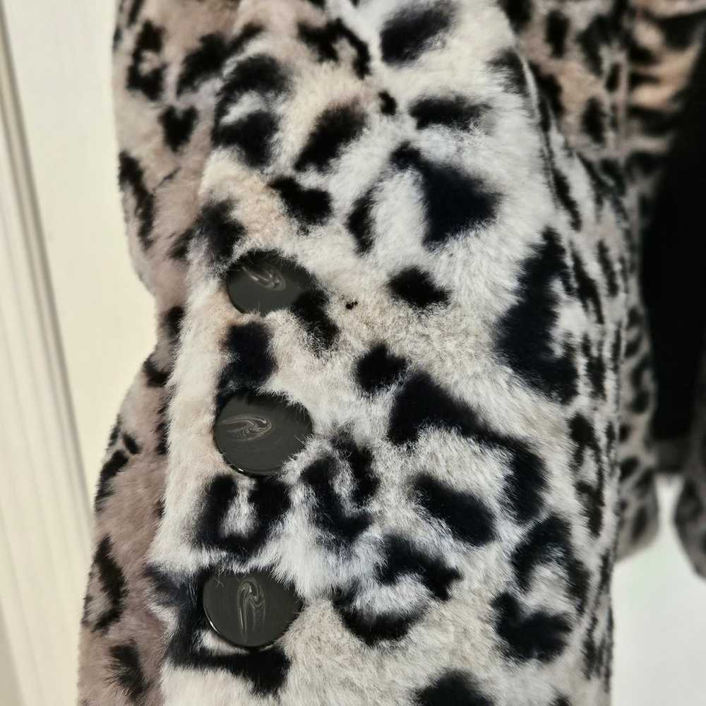 Free People Kate Leopard Faux Fur Snow Leopard Co… - image 6