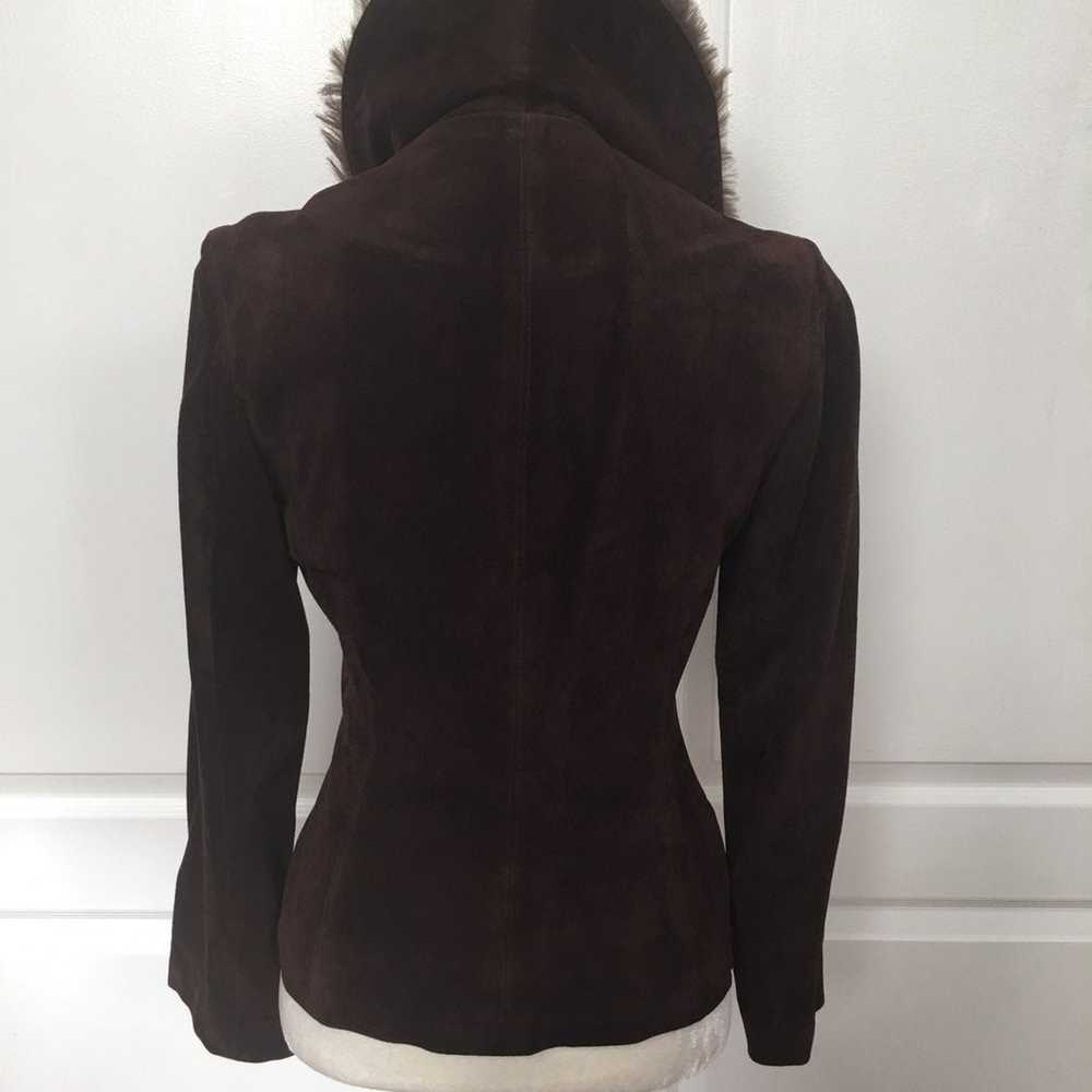 BCBG vintage brown suede jacket fur collar size s… - image 6