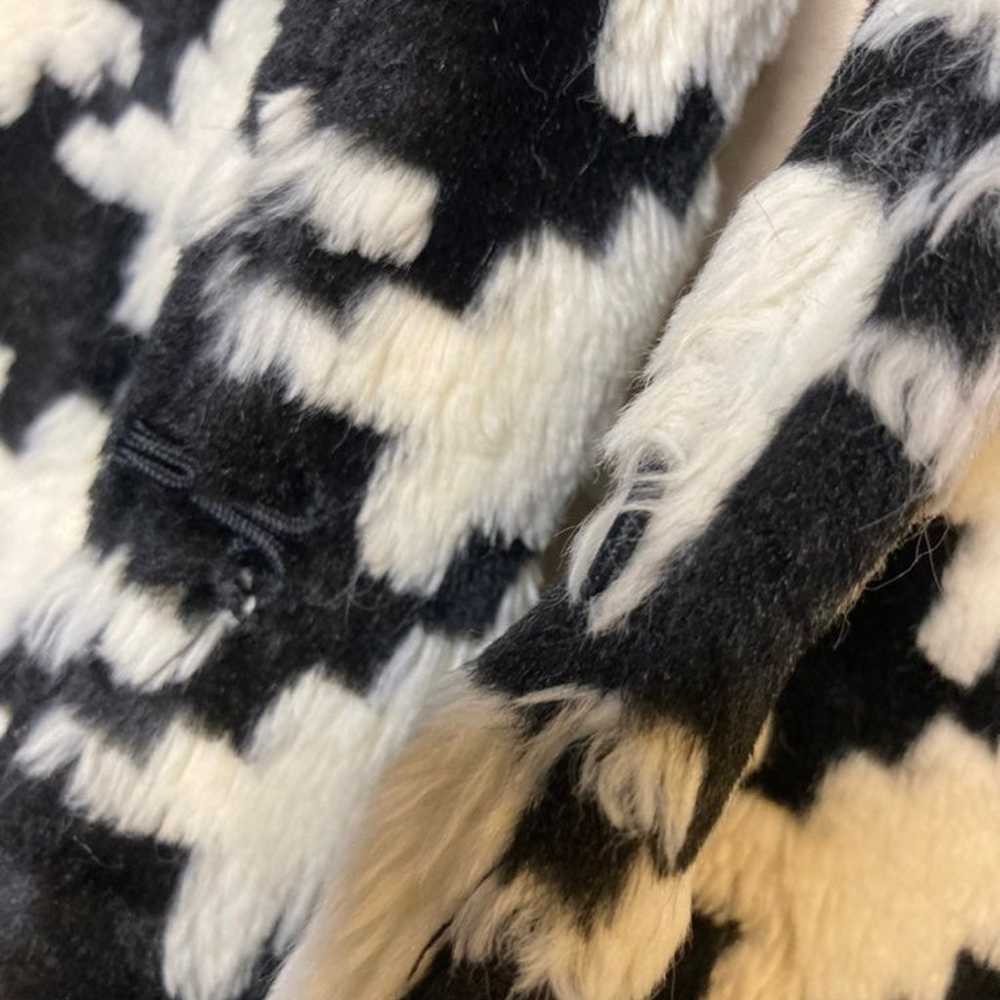 vintage faux fur coat - image 4