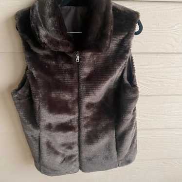 reversible vest