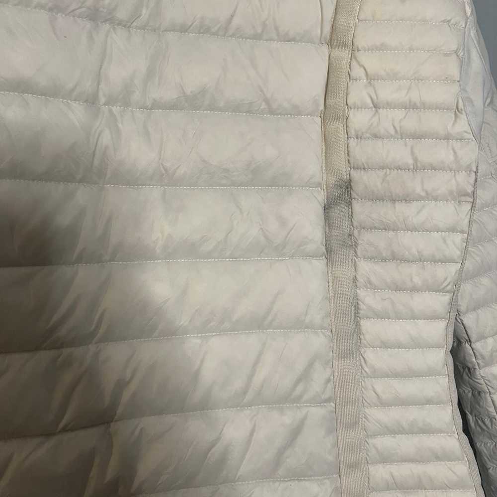 Kuhl spyfire hooded down parka jacket in white - image 10