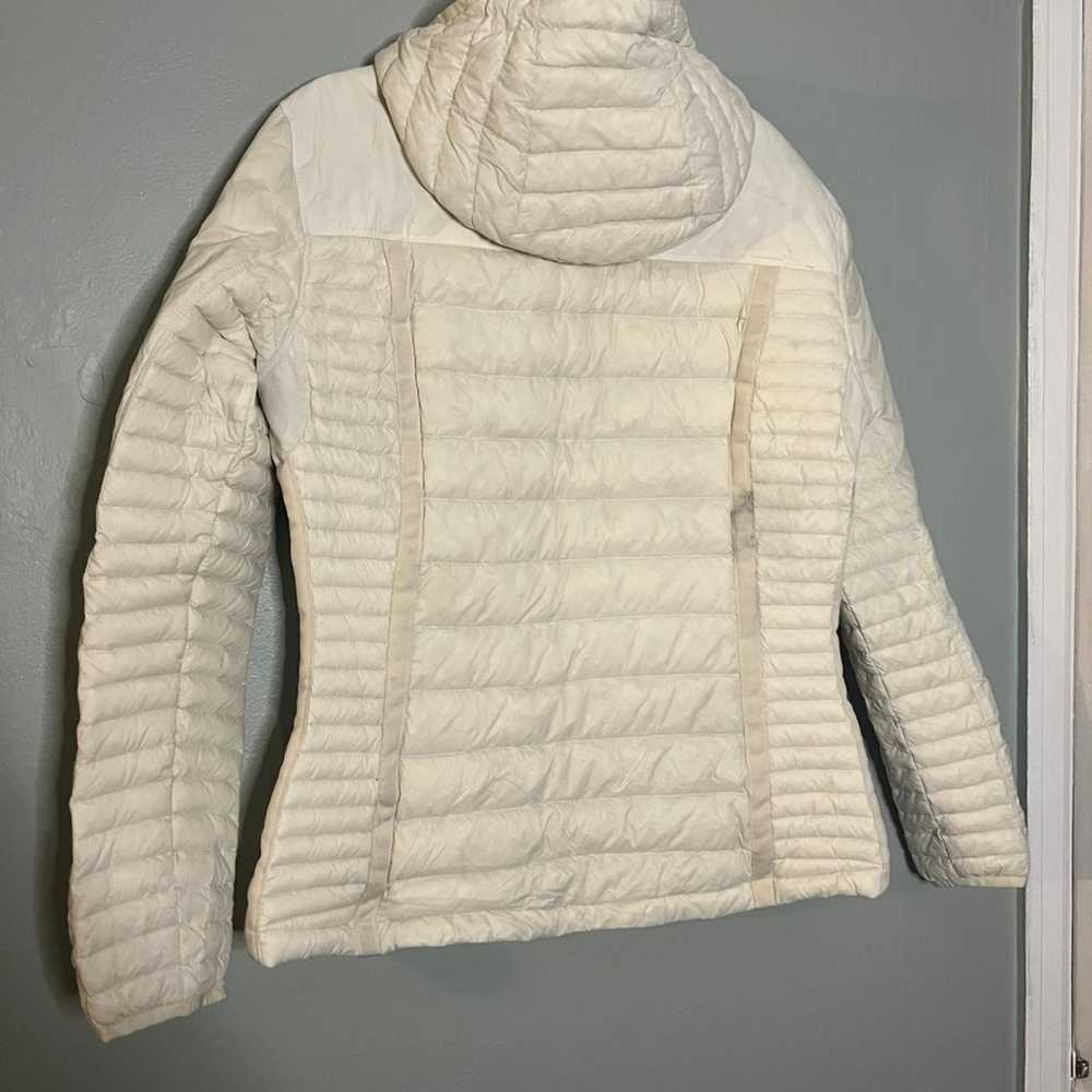 Kuhl spyfire hooded down parka jacket in white - image 12