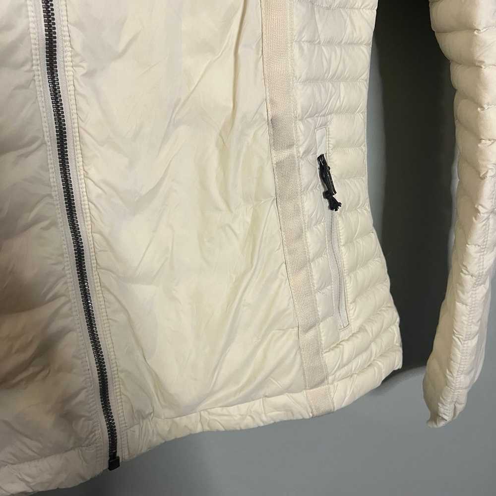 Kuhl spyfire hooded down parka jacket in white - image 9