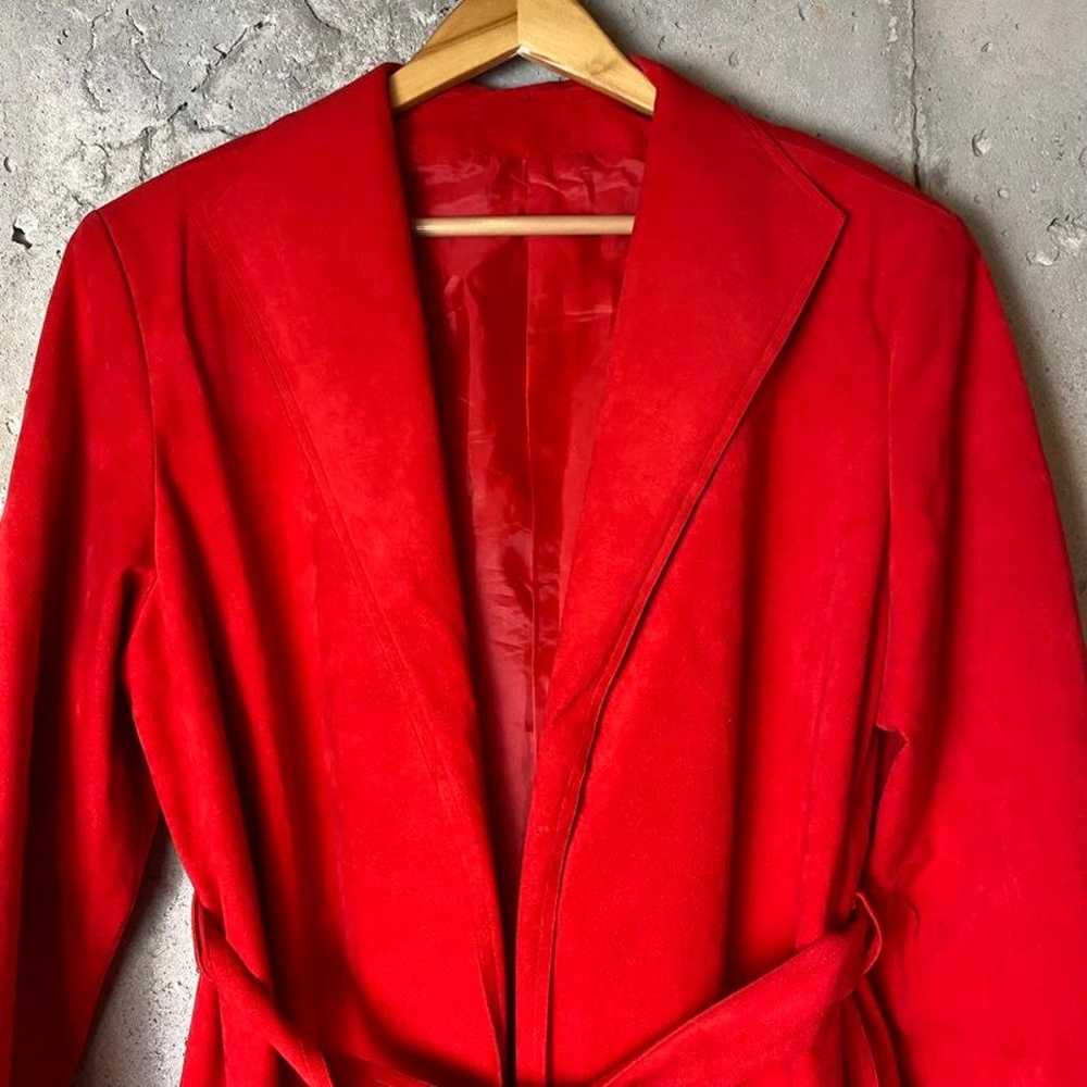 Vintage unbranded bright red suede long Trench Co… - image 3