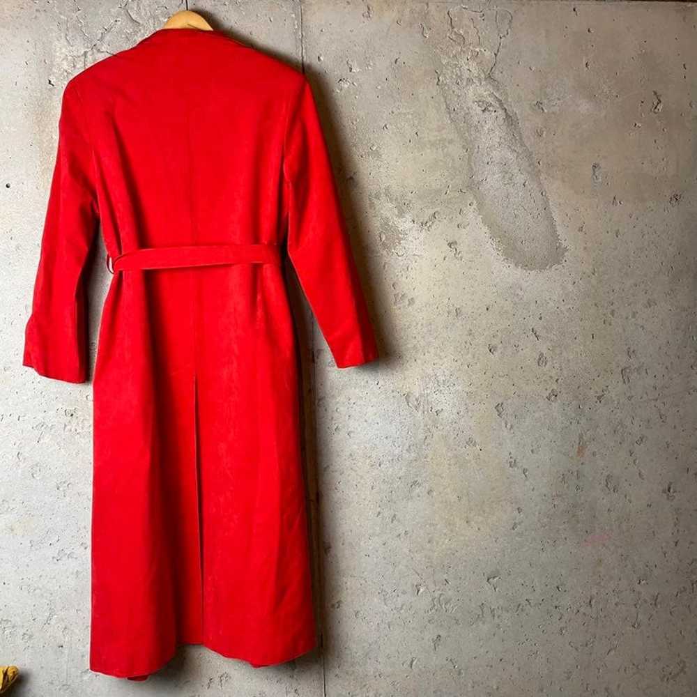 Vintage unbranded bright red suede long Trench Co… - image 5