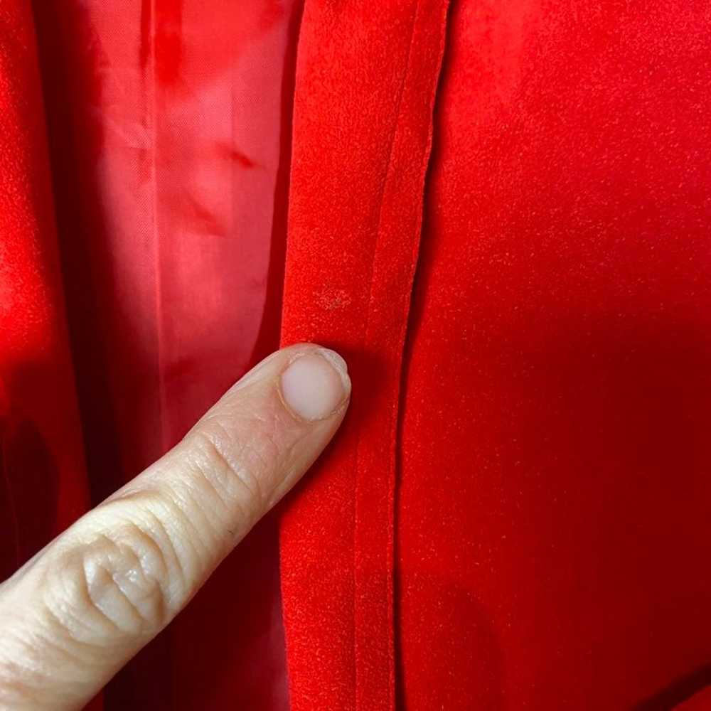 Vintage unbranded bright red suede long Trench Co… - image 9