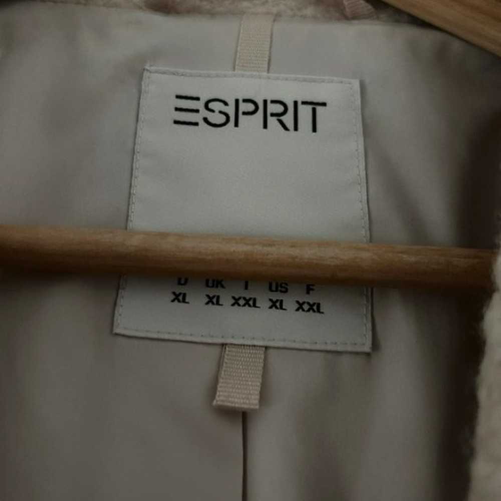 Esprit wool coat size XL - image 2