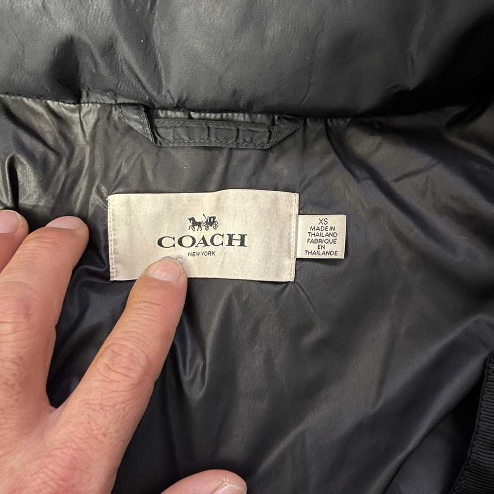 Coach puffer Jacket in Black. - image 6