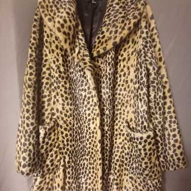 Vintage Forever 21 leopard print fur coat