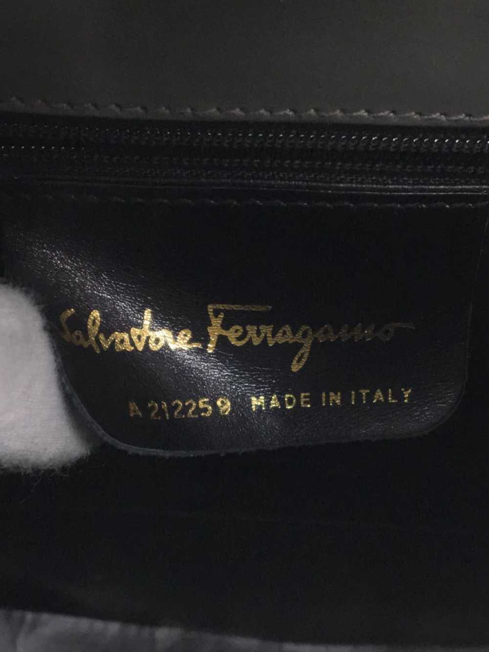 [Japan Used Bag] Used Salvatore Ferragamo Shoulde… - image 5