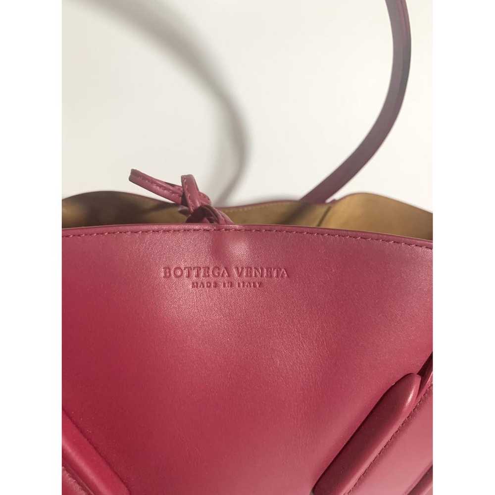 Bottega Veneta Arco leather tote - image 3