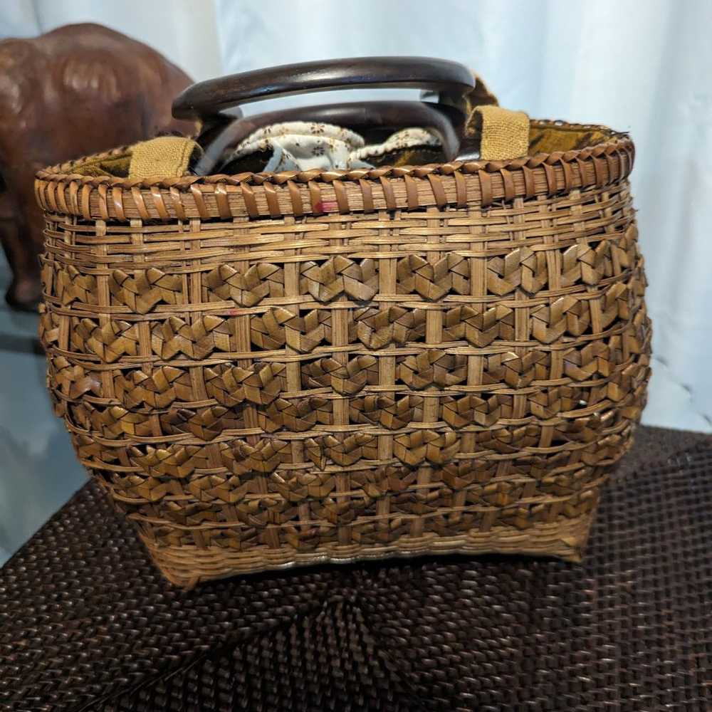 VTG Woven WICKER Straw BASKET Bucket Hand Bag CLU… - image 3