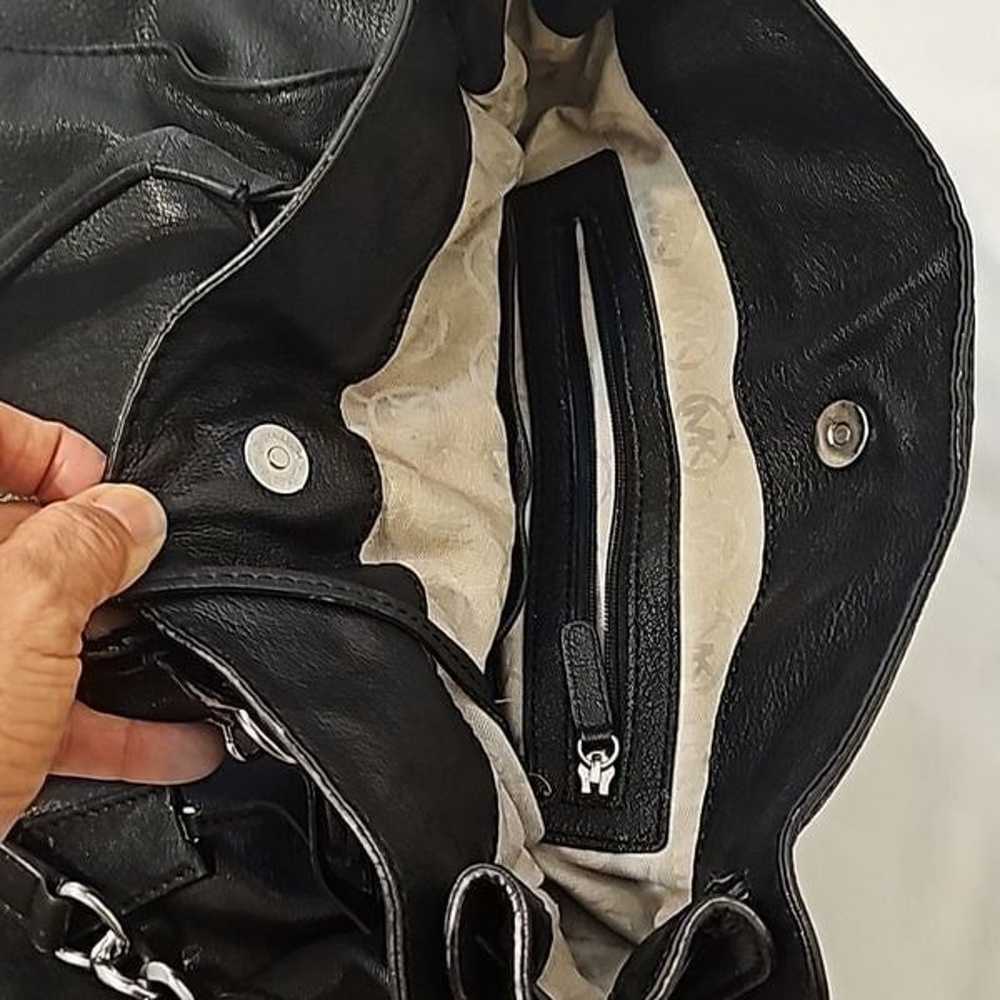Authentic Michael Kors Hamilton Bag - image 4