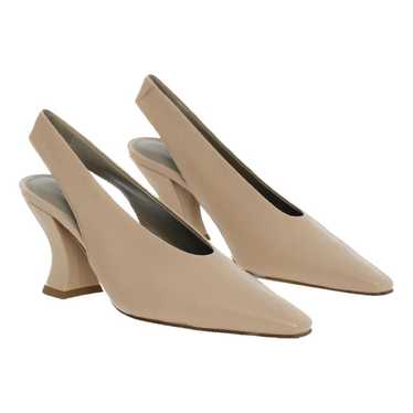 Bottega Veneta Almond leather heels