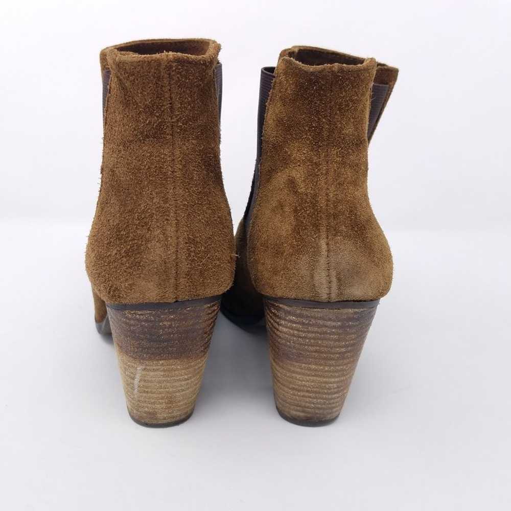Vince Camuto Suede Leather Boots SZ 8,5B Brown VP… - image 2