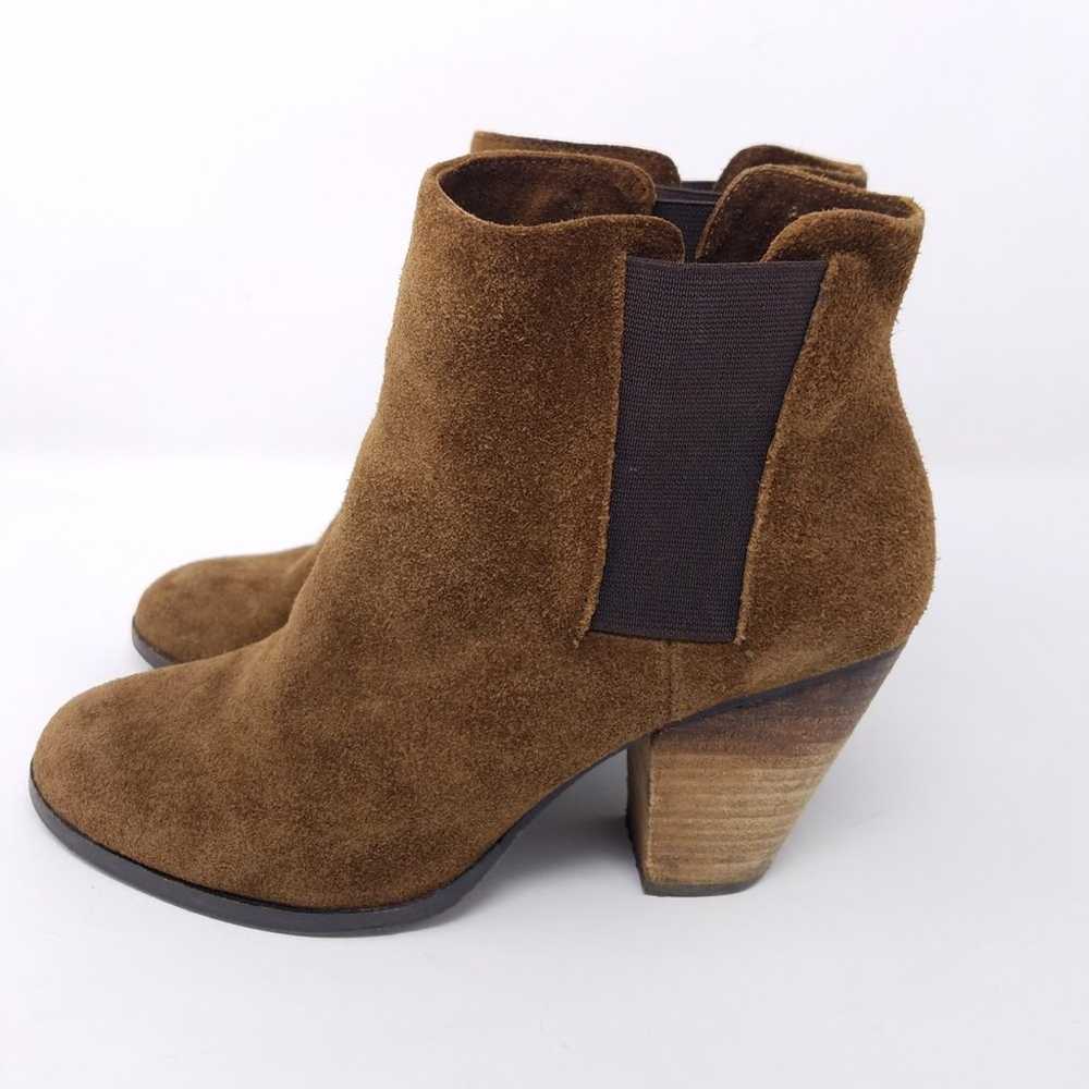 Vince Camuto Suede Leather Boots SZ 8,5B Brown VP… - image 4