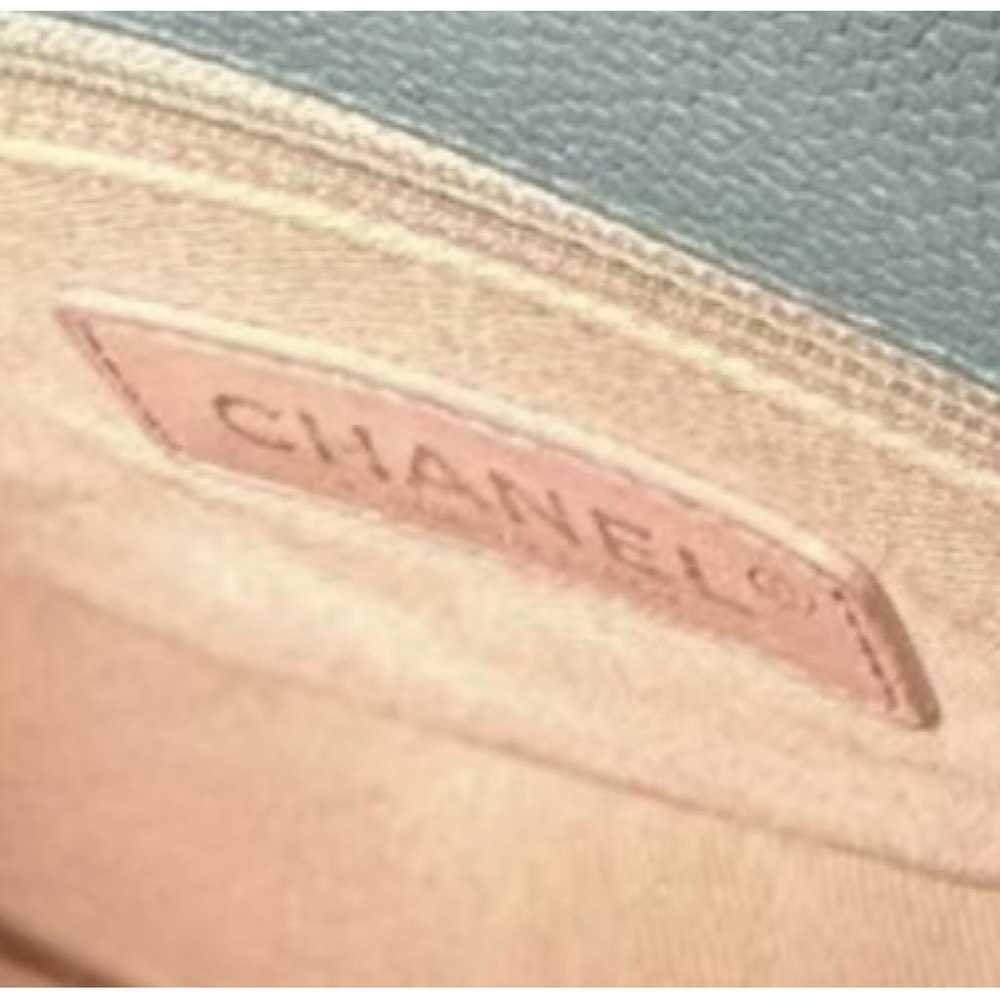 Chanel Coco Curve leather handbag - image 9