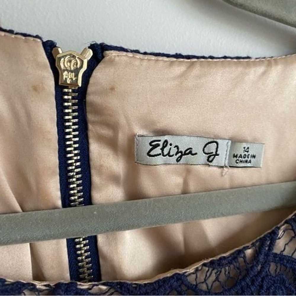 Eliza J Crochet Lace Navy Blue Sleeveless Midi Dr… - image 4