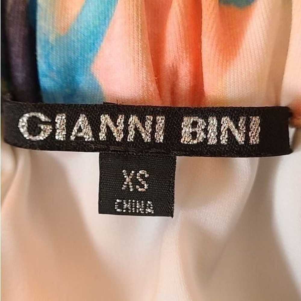 Gianni Bini Tropical Print Short Flare Sleeve She… - image 3