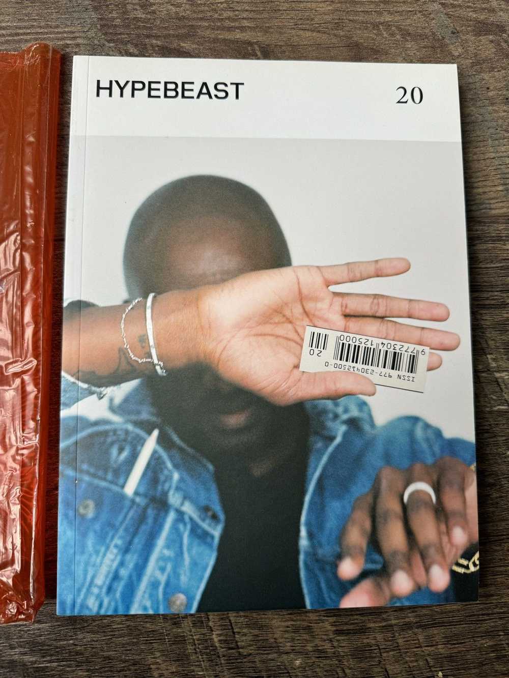 Hypebeast × Virgil Abloh Hypebeast magazine x Vir… - image 3