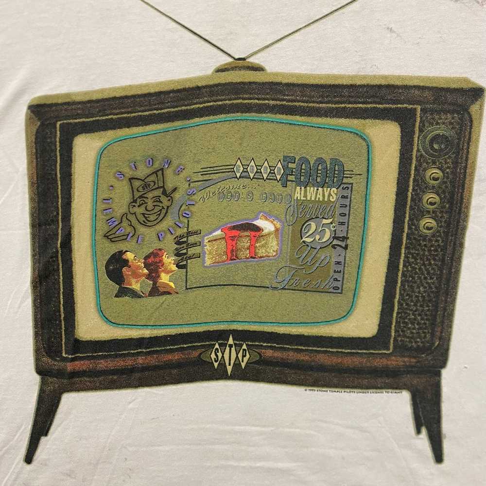 Band Tees × Made In Usa × Vintage Crazy Vintage 9… - image 2