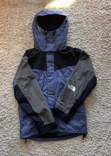 The North Face Vintage The North Face HydroSeal Bl