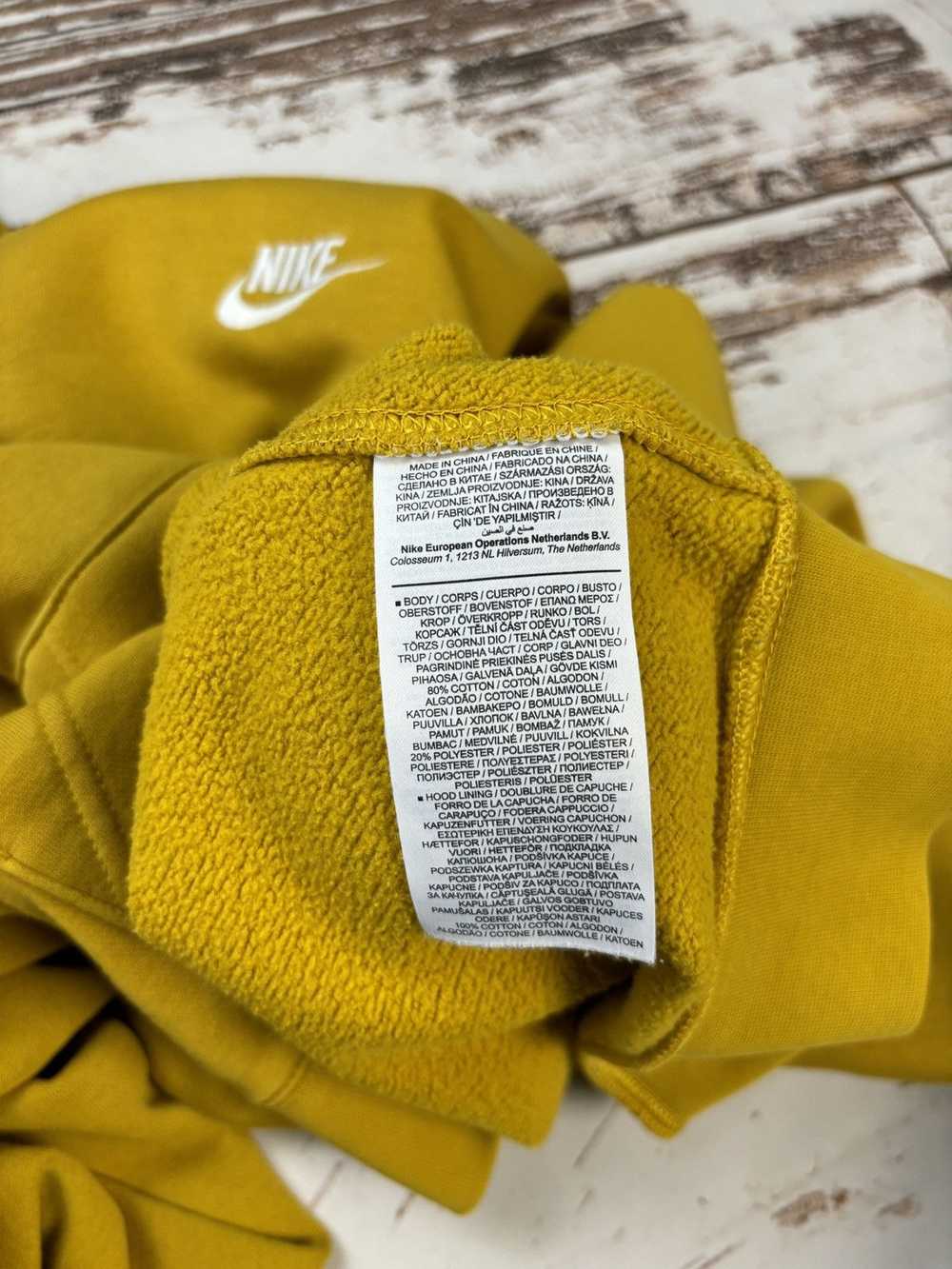 Nike × Streetwear Nike Yellow Hoodie Sweatshirt - image 10