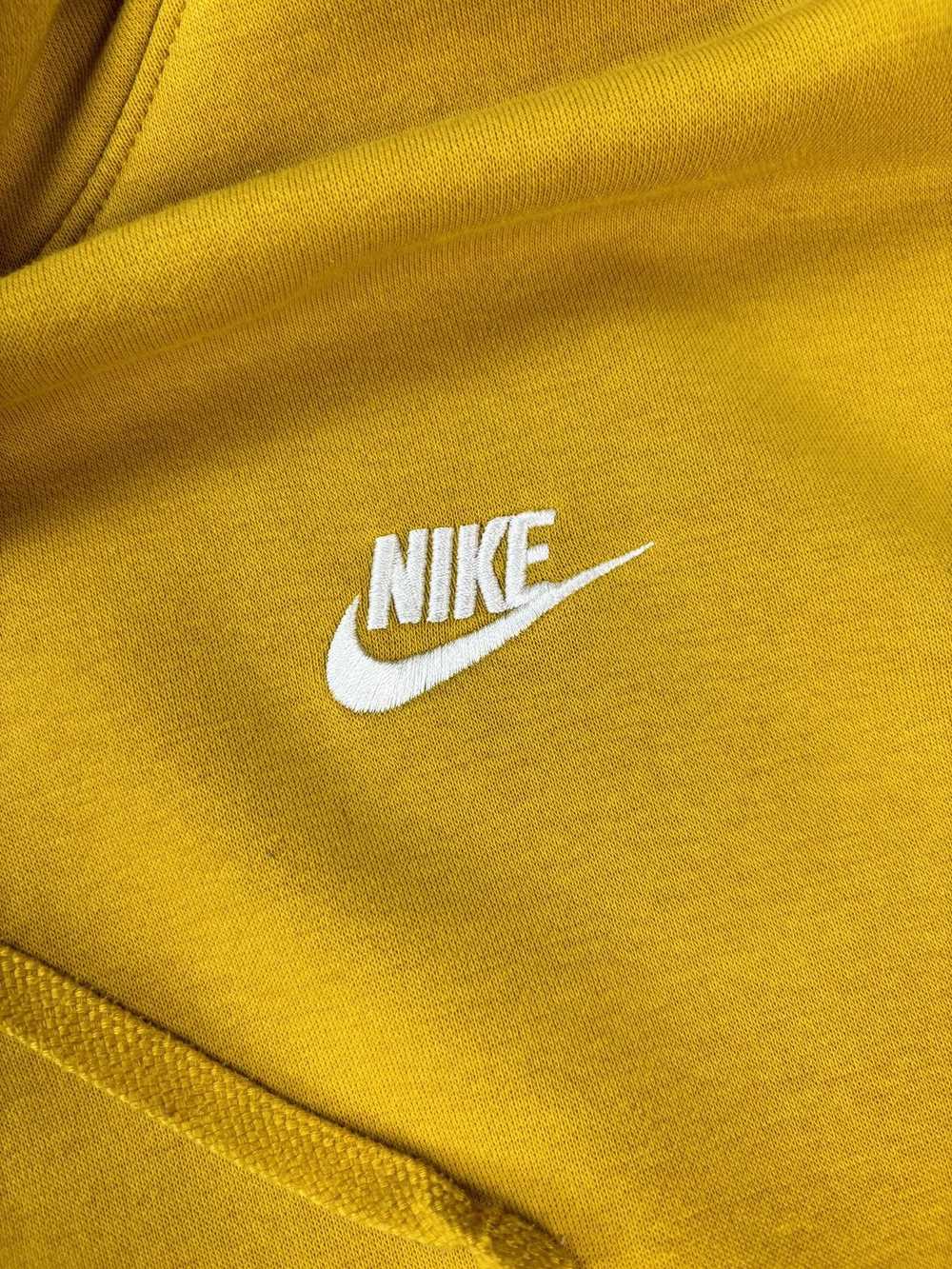 Nike × Streetwear Nike Yellow Hoodie Sweatshirt - image 8