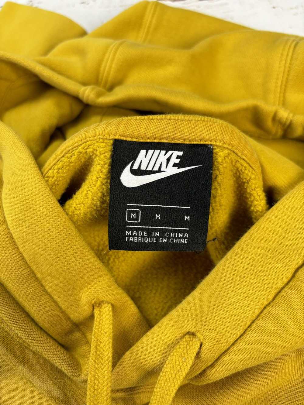 Nike × Streetwear Nike Yellow Hoodie Sweatshirt - image 9